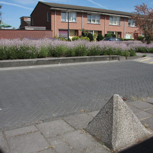 Pyramid Block