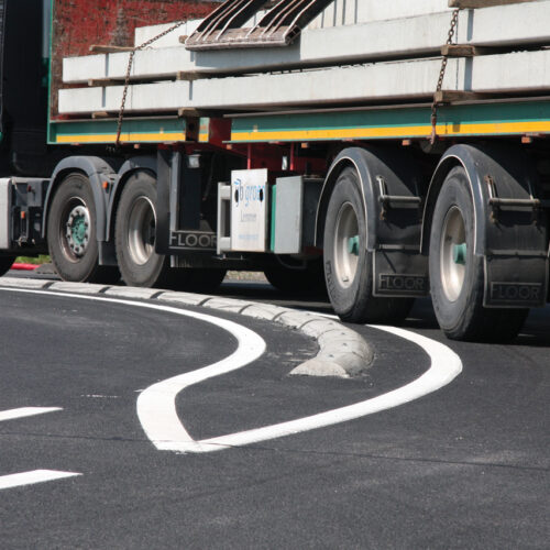 Roundabout Lane Seperation